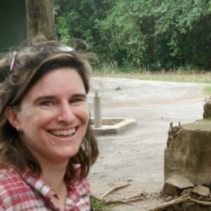Meet the Neighbors: Anne Dix, PhD ’97, and family